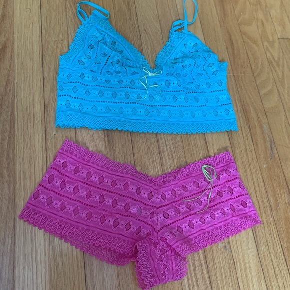 Intimate wear - Picture 4 of 10